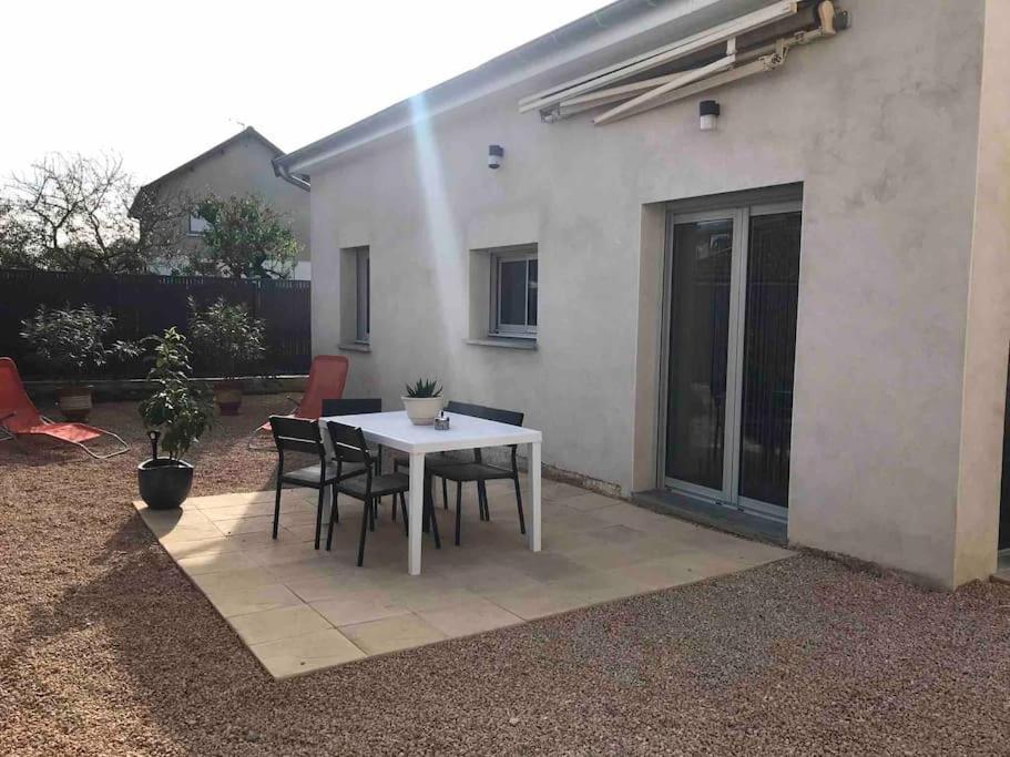 L'Imprevu Est Une Maison Individuelle. Sennecey-le-Grand Exterior foto